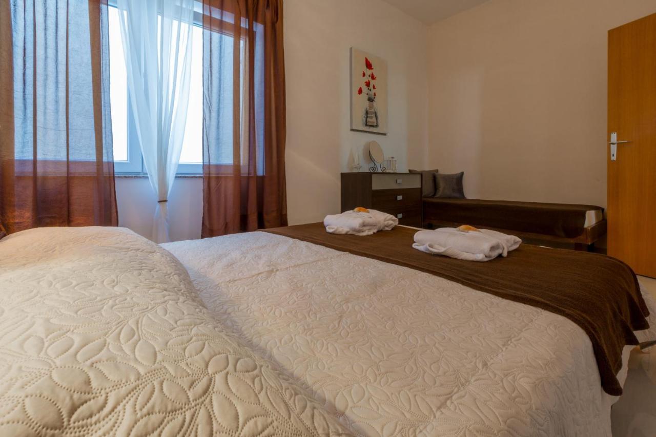 Branka Apartment Crikvenica Ngoại thất bức ảnh